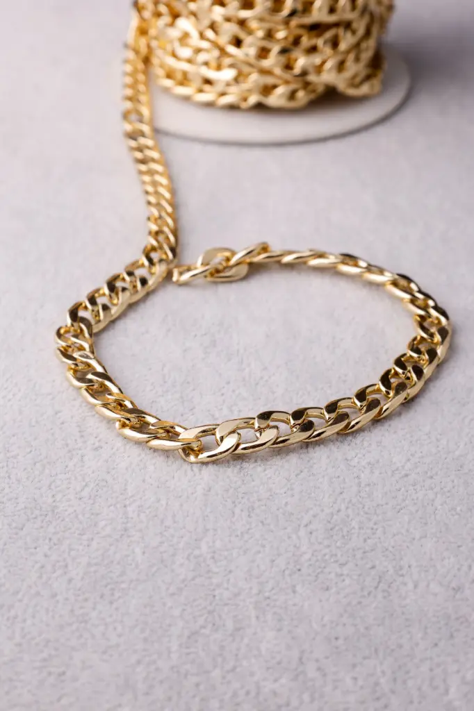 Large Cartier chain -gold plated (1, 40cm necklace)