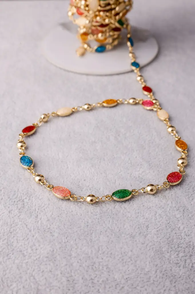 Oval chain off white and coloured -Gold plated