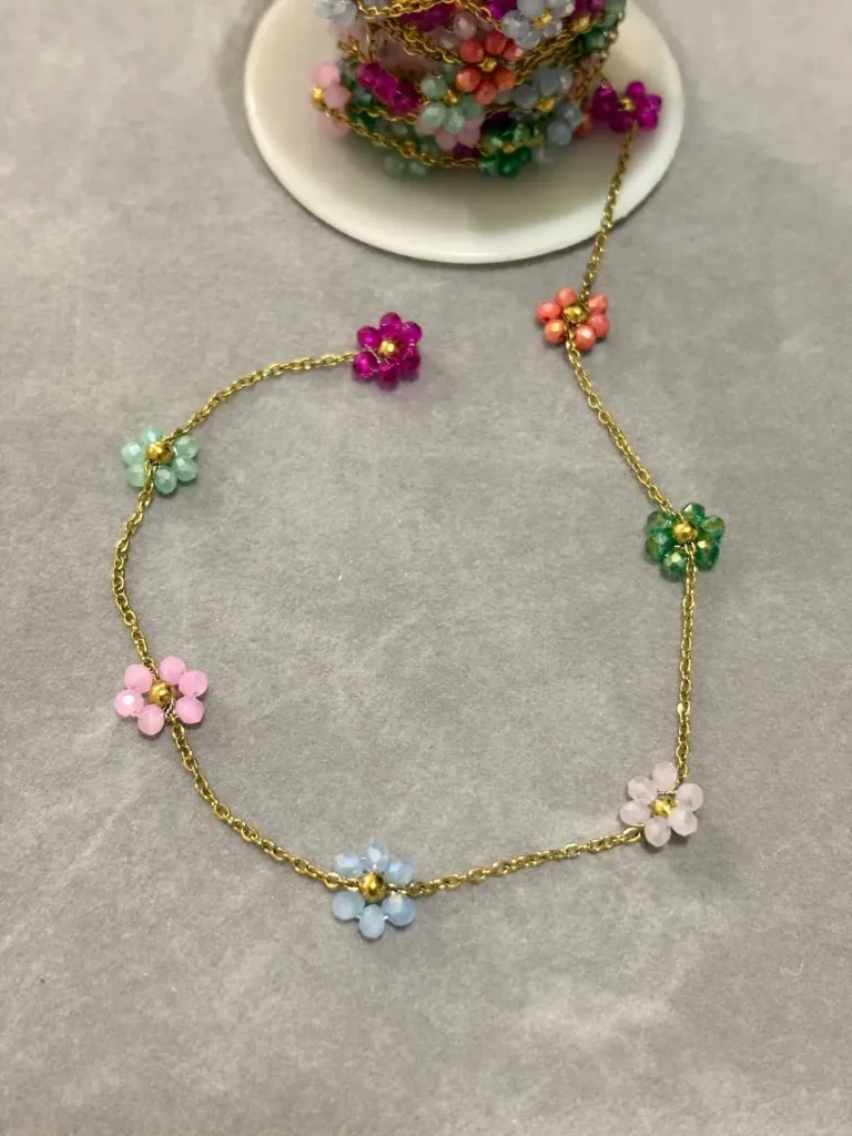Coloured flower chain-Stainless steel (40cm necklace)