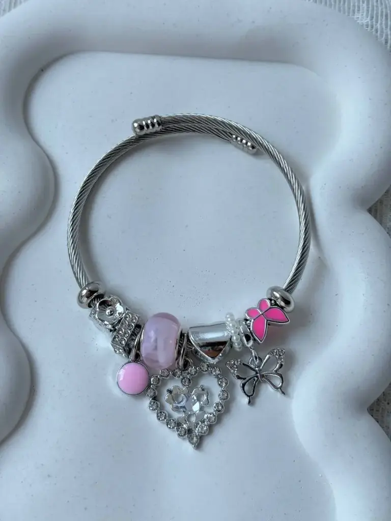 pandora bracelet