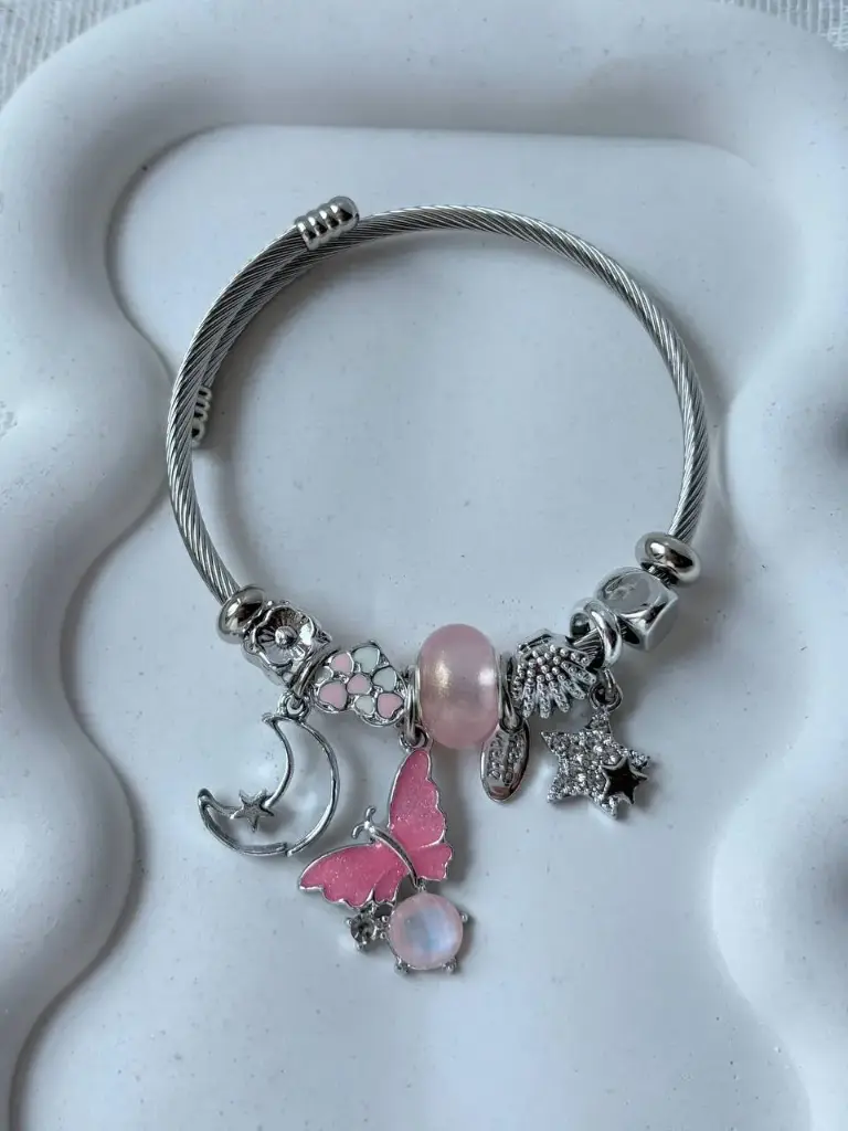 pandora bracelet