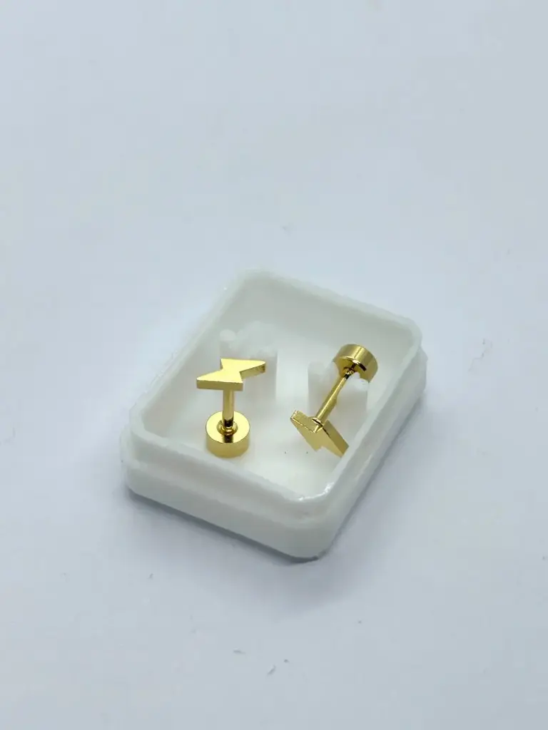 Lightning bolt earring flatback-Gold plated