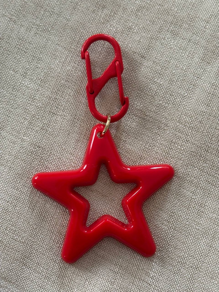 Red star charm