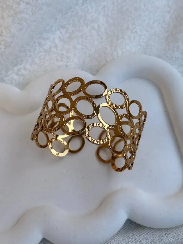 Stainless steel bangle