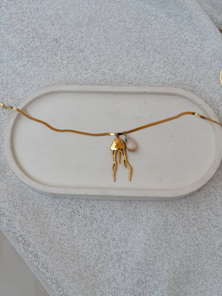 Jellyfish necklace