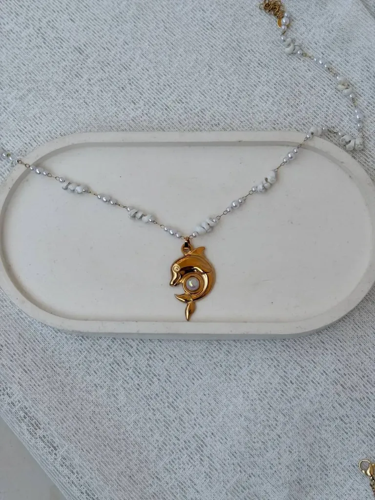 Dolphine necklace