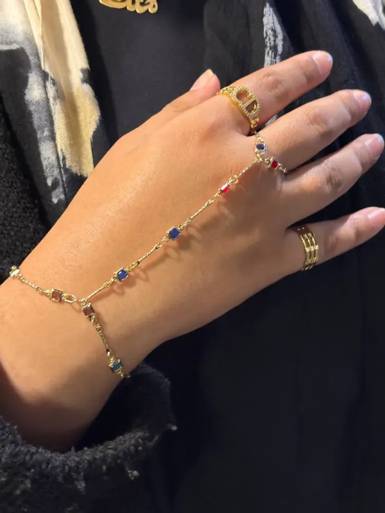 Colorful handchain