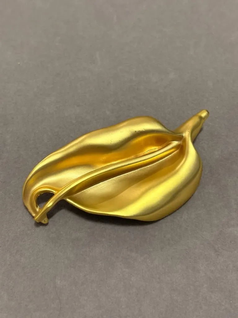 Leaf Brooch
