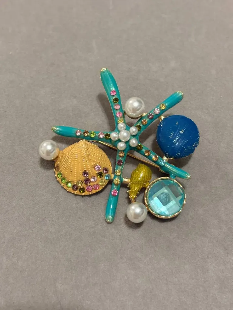 Blue summery Brooch