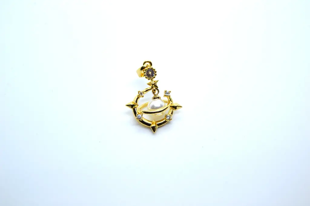 Elegant star-Gold plated