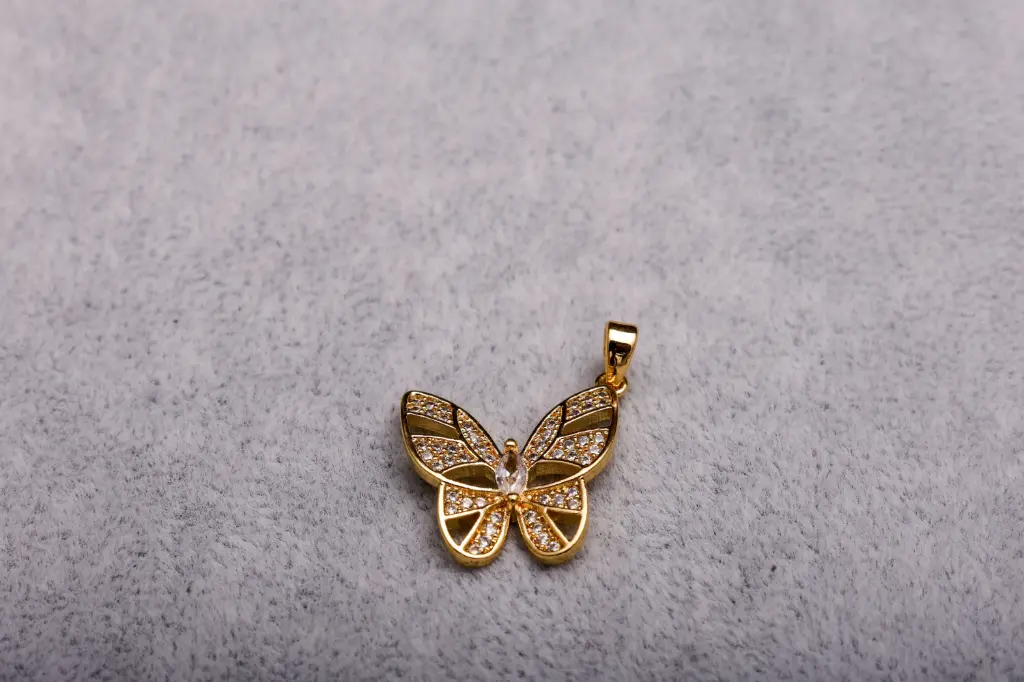 Diamond butterfly-Gold plated