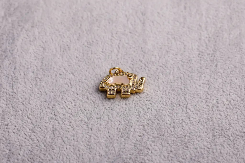 White small elephant-Gold plated