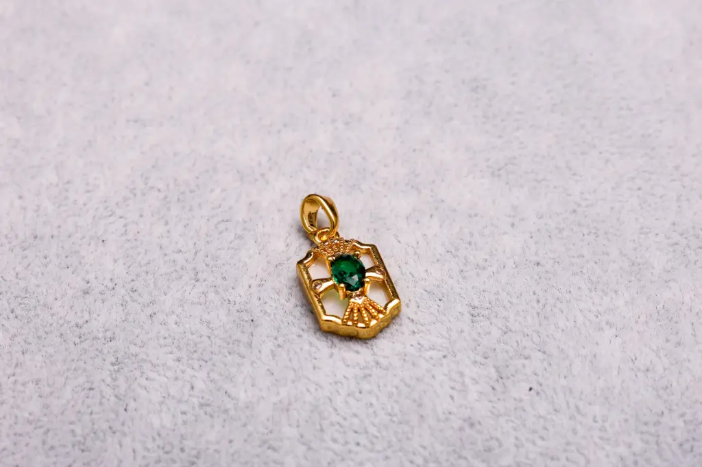 Green diamond-Gold plated