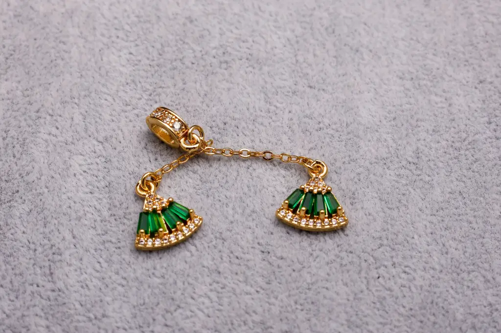 Green fan charm-Gold plated