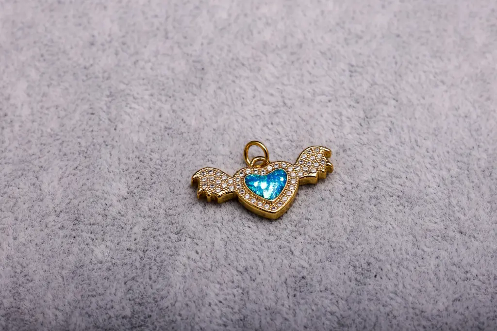 Winged heart-Gold plated