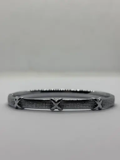 Silver bangle