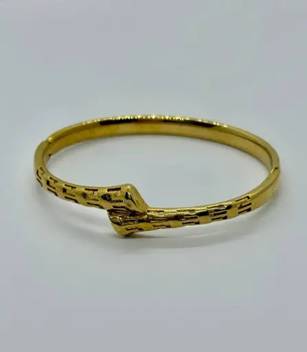 Stainless steel bangle