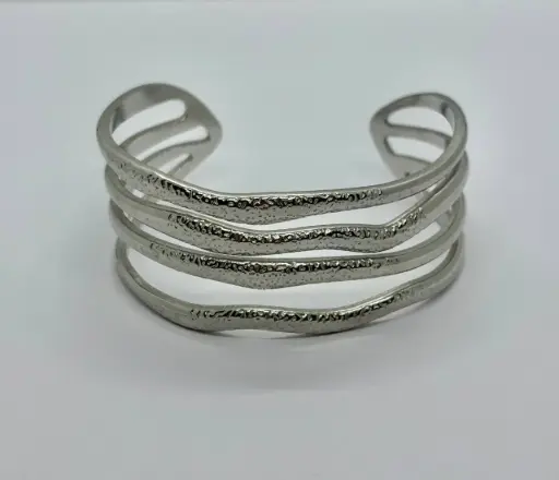 Silver stainless steel bangle